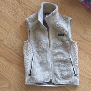 Great shape! Size small fits like an XS.